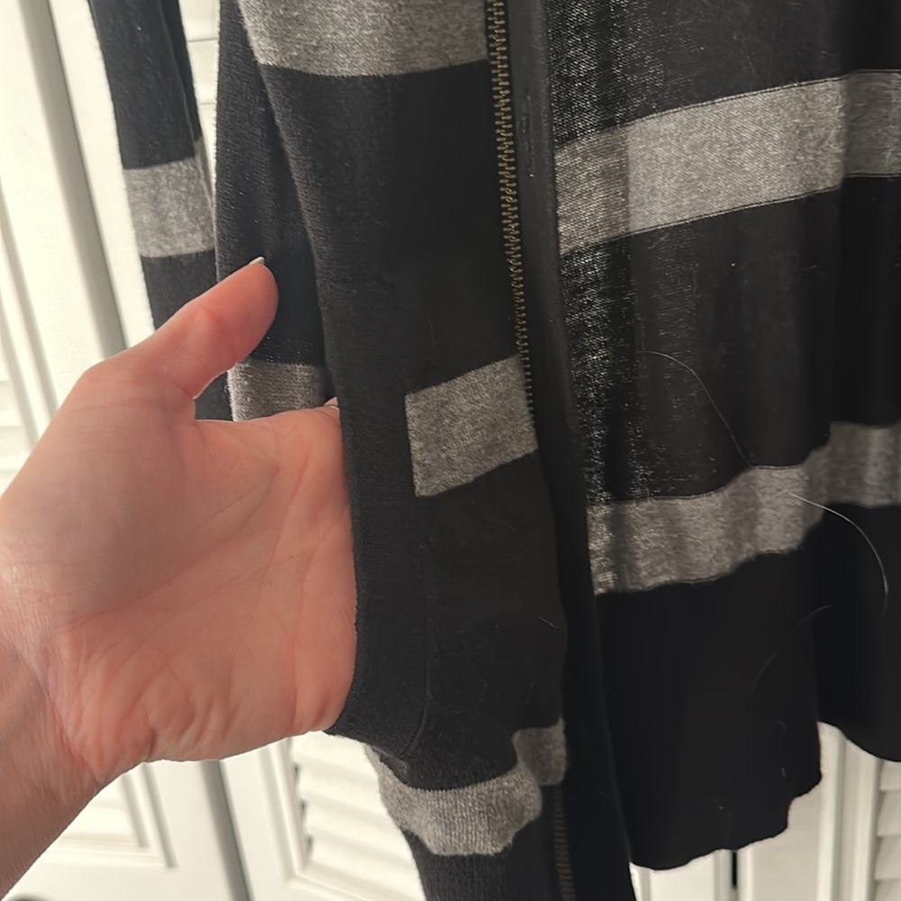 Guess lightweight sweater - Picture 5 of 7